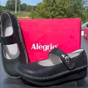 New Alegria slip resistant shoe Sz 36 (6)